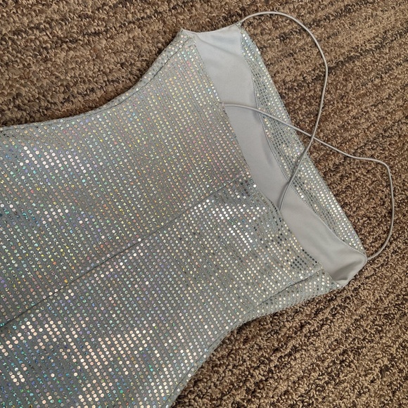 Light Blue Sequence Dress, Mini dress, brand new and in great condition - Picture 5 of 5